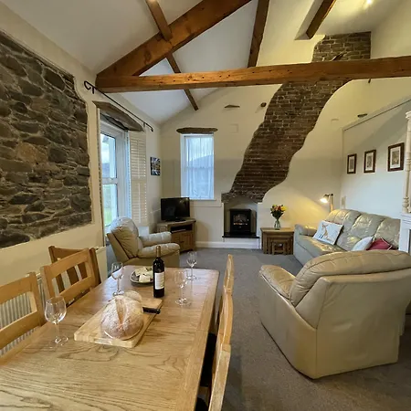 & Embleton (Cumbria)