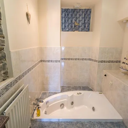 Embleton & Hotel 4*