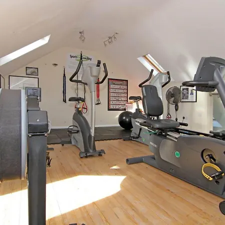 & 4* Embleton (Cumbria)