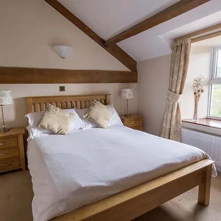 Embleton & 4* Embleton (Cumbria)
