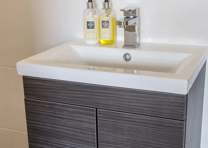 وشقق سبا فندق