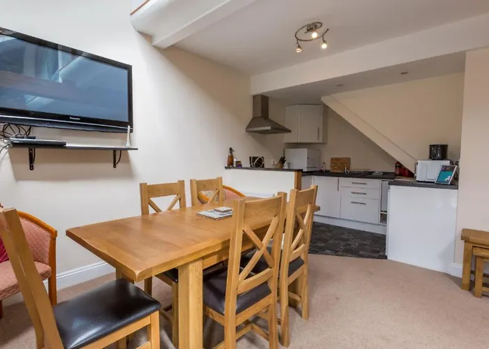 وشقق سبا إمبلتون