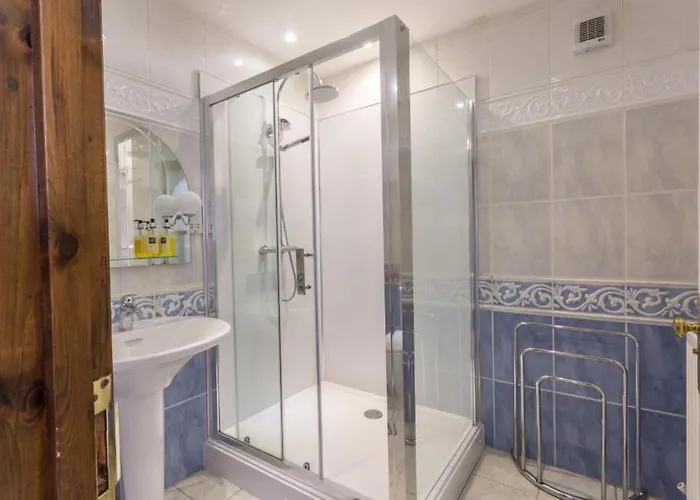 فندق وشقق سبا