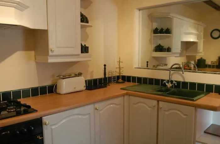 وشقق سبا فندق إمبلتون