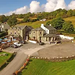 & Hotel 4*